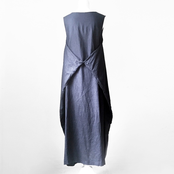 Giordano Ladies Dresses & Skirts - MINIMALIST ORIGAMI linen volume cocoon maxi dress